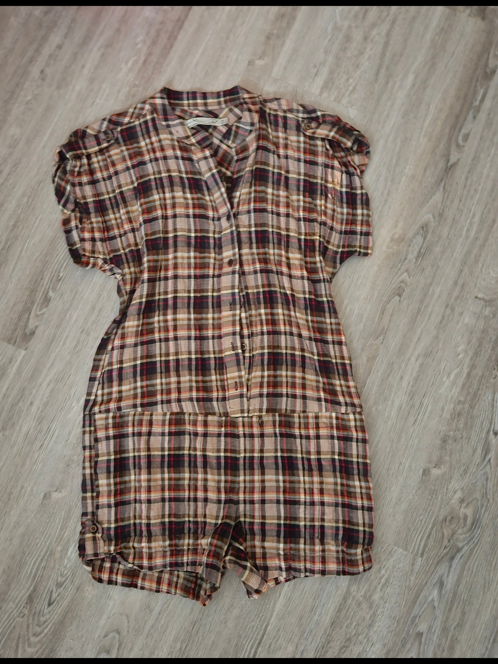 Plaid Short-Sleeve Button Romper in Multicolor Plaid